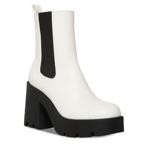 Madden Girl Tippah Boot white and blah lug sole elevated chealsea style